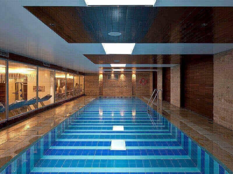 Baldosas para interiores de piscinas